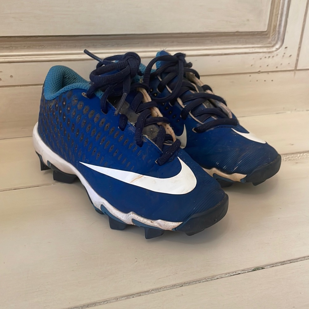 Boys cleats for baseball/football size 12